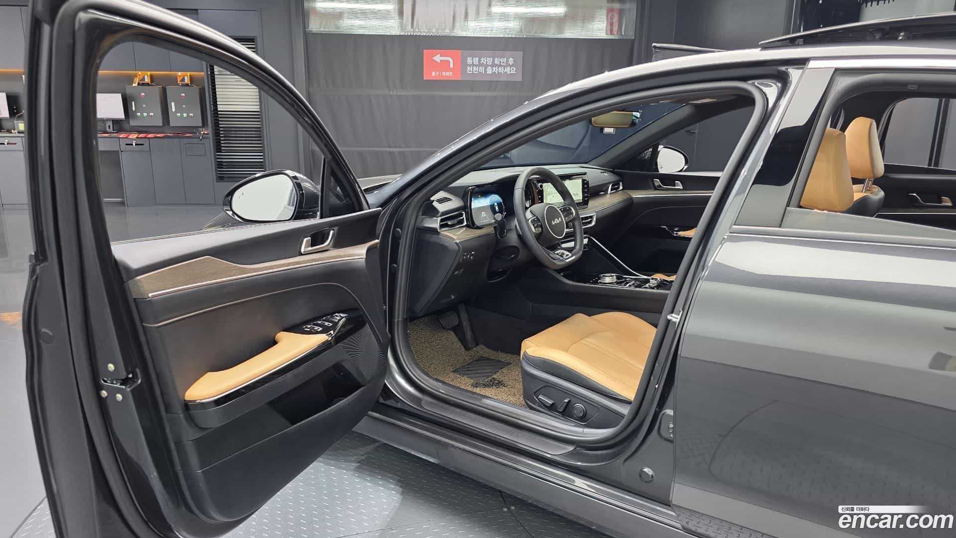 K5 Kia 2023.6-OPTION-015