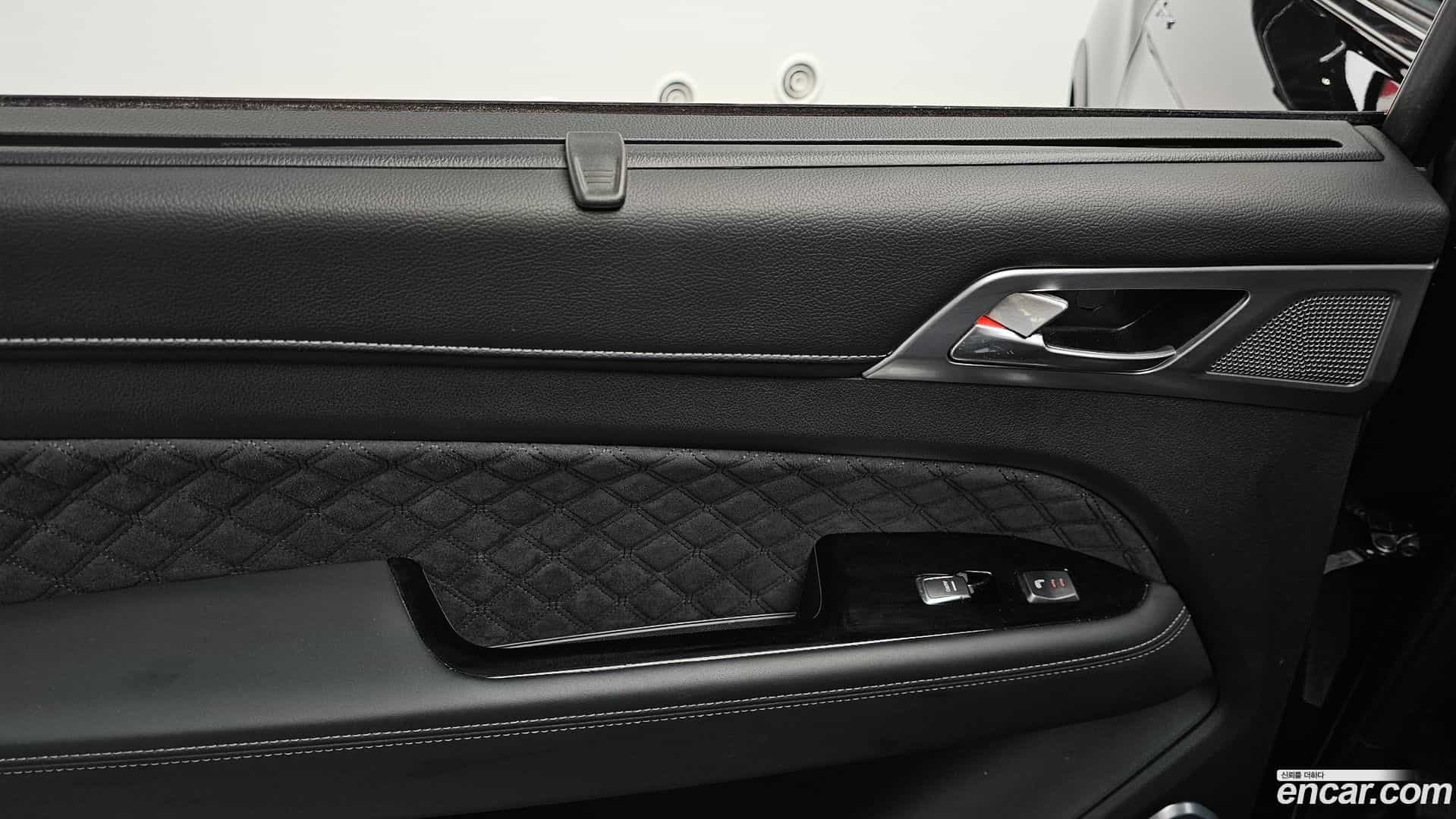 Rexton KG Mobility 2020.11-OPTION-023