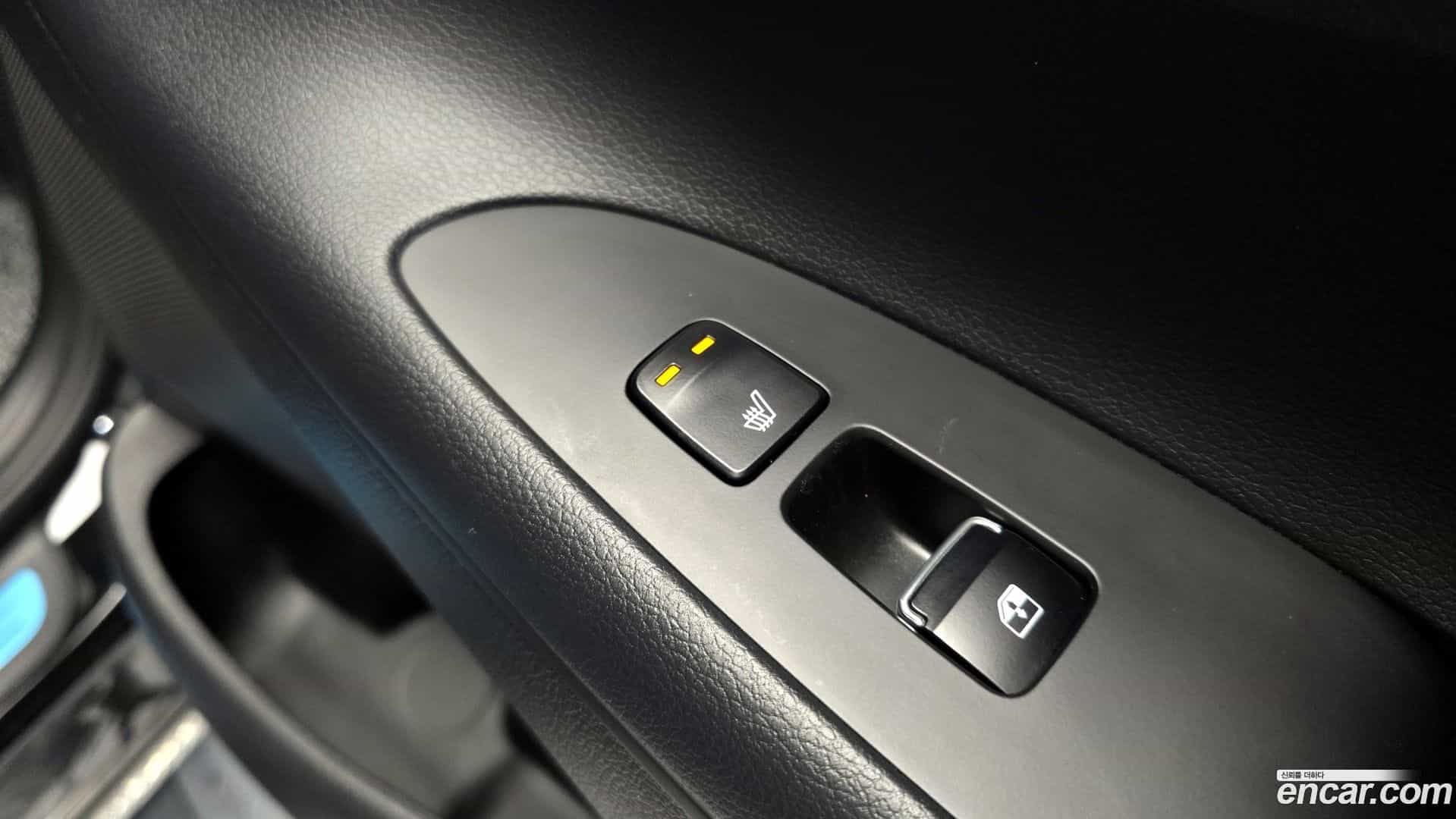 Grandeur Hyundai 2022.1-OPTION-022