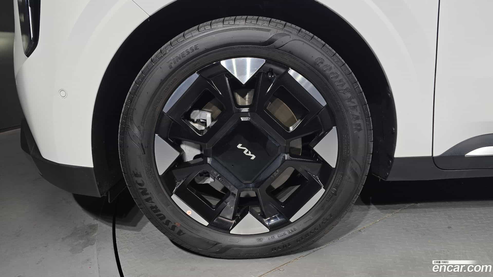 Canival Kia 2025.9-OUTER-005