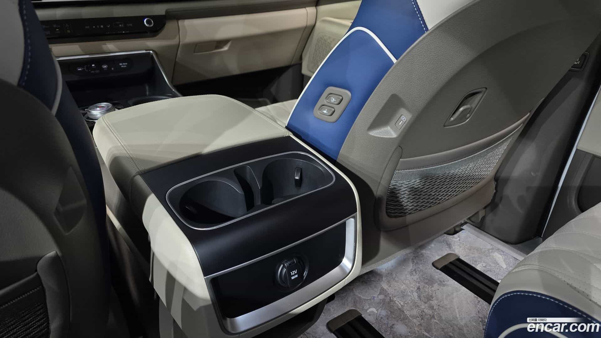 Canival Kia 2025.9-OPTION-021