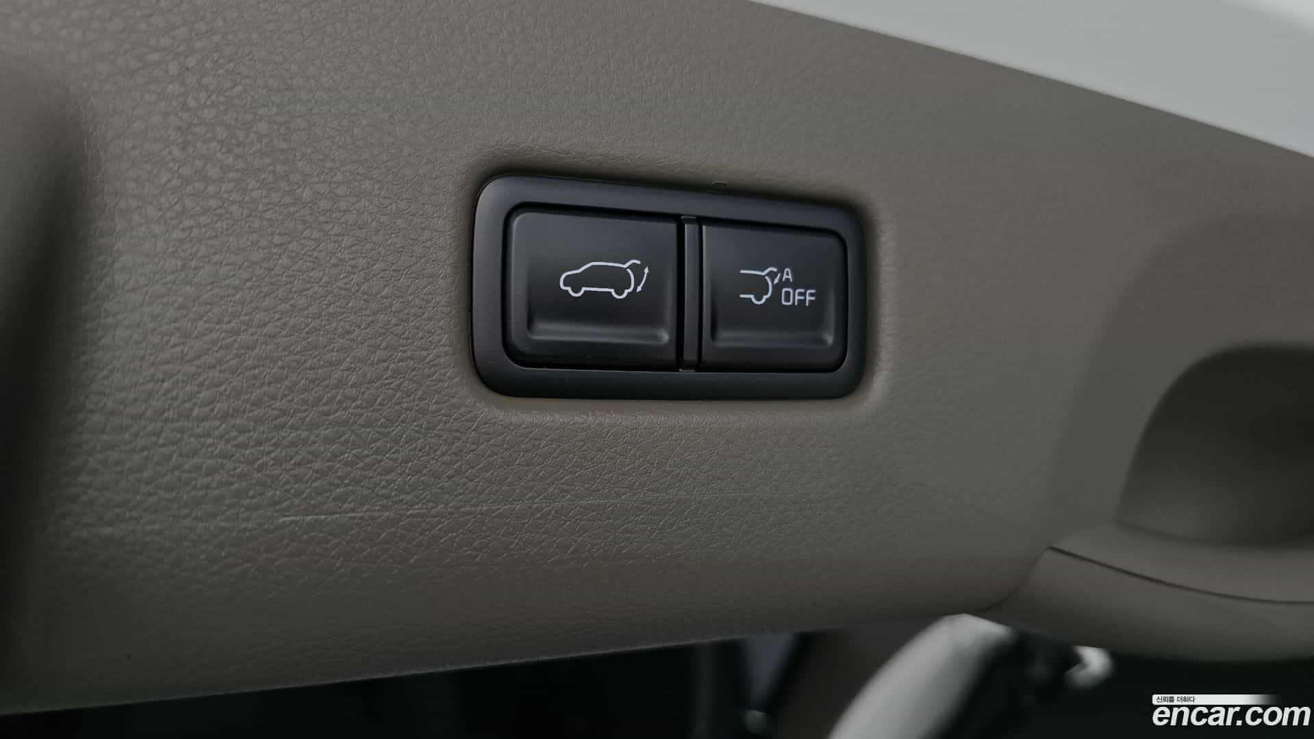 Canival Kia 2025.9-OPTION-024