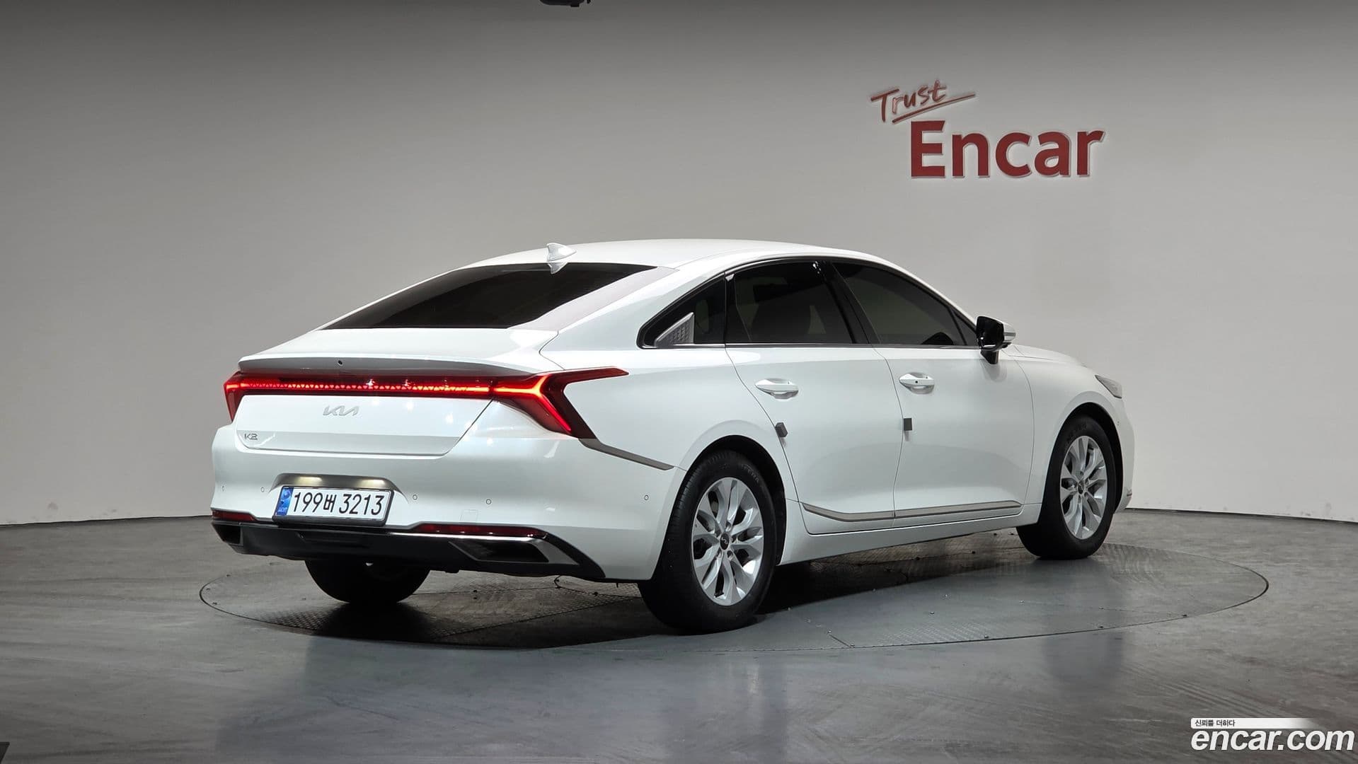 Main__Slider__Photo:K8 Kia 2021.4-1