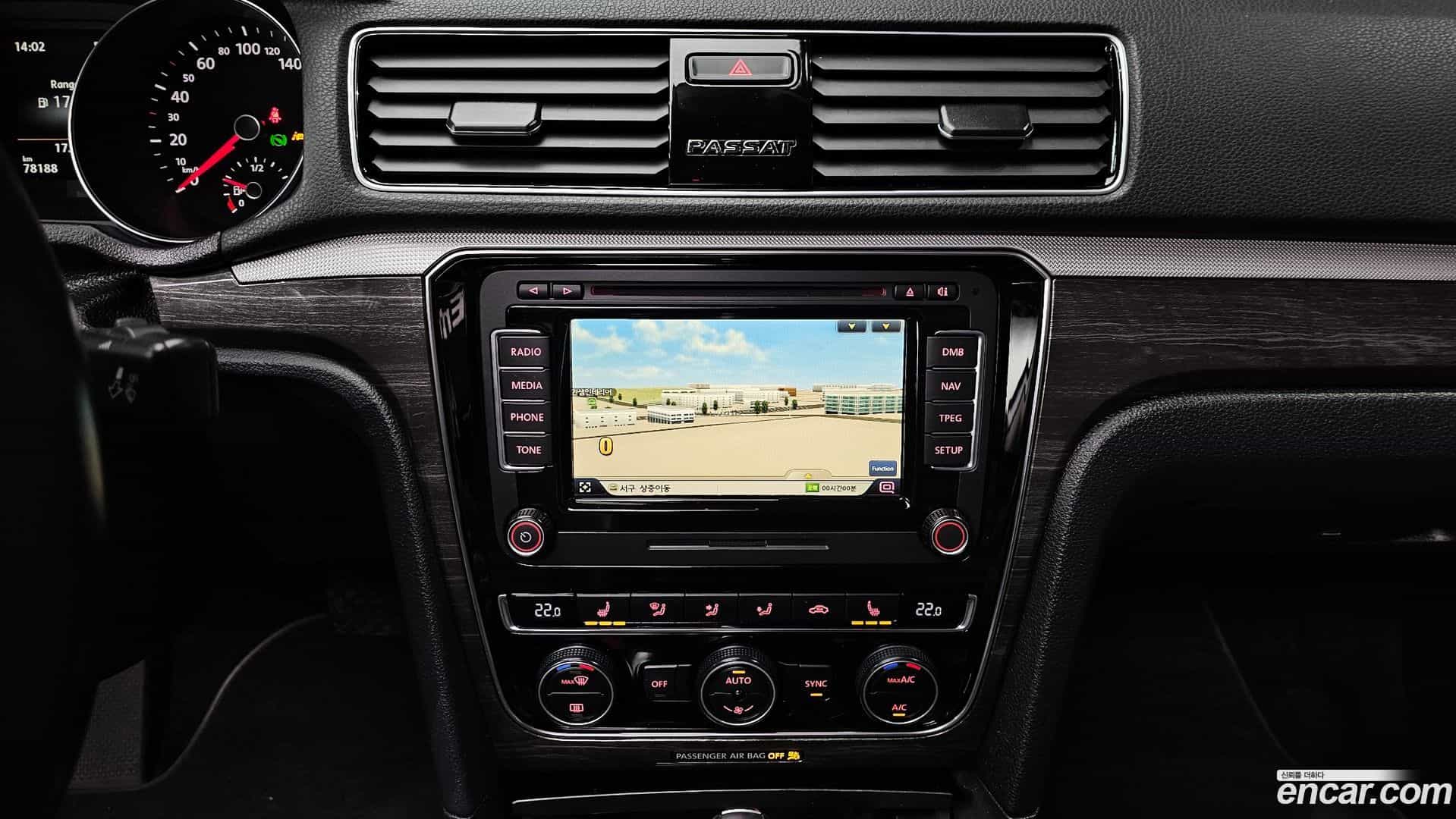 Passat Volkswagen 2018.10-OPTION-023