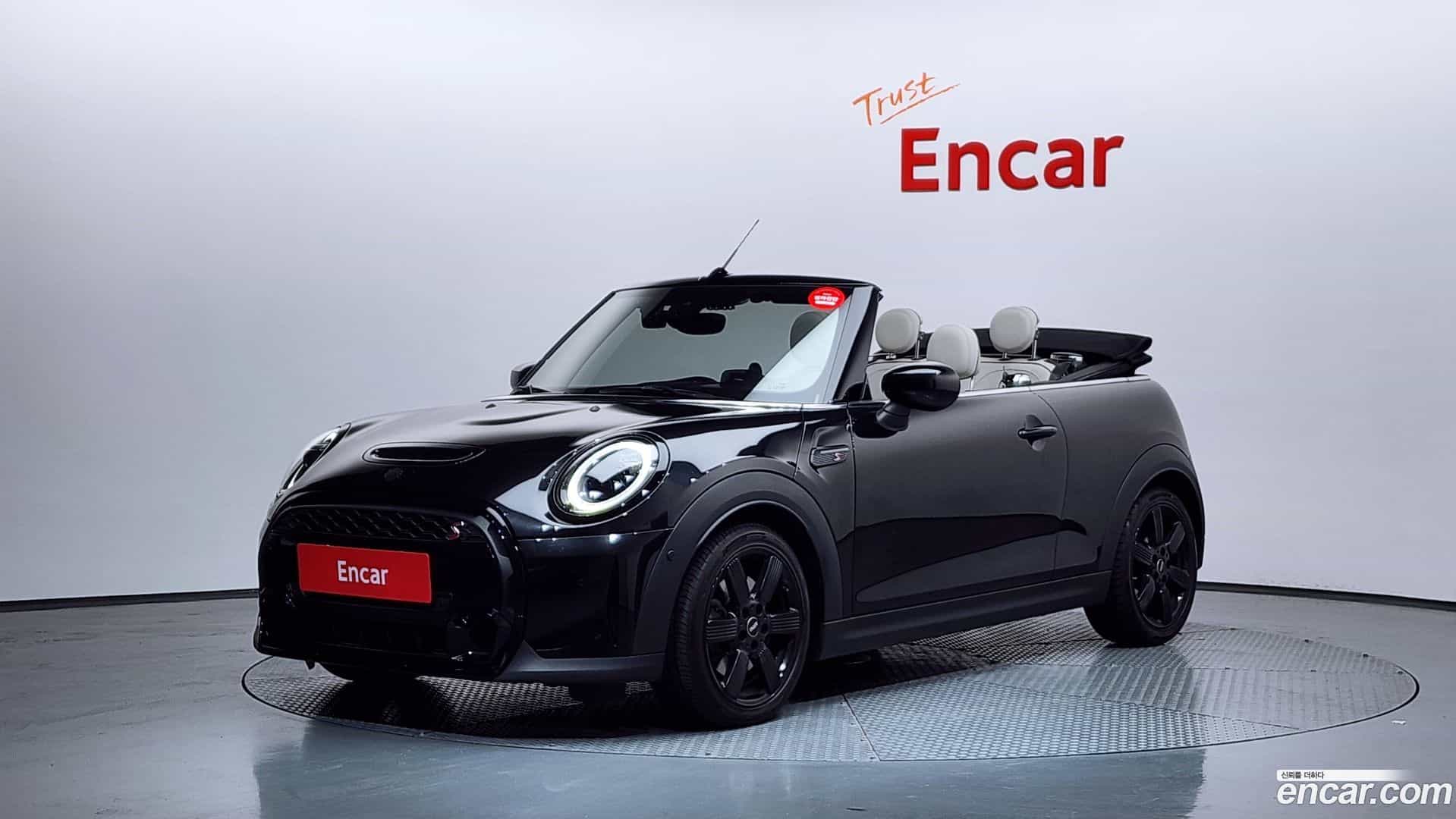 Cooper Convertible Mini 2023.4-OUTER-001
