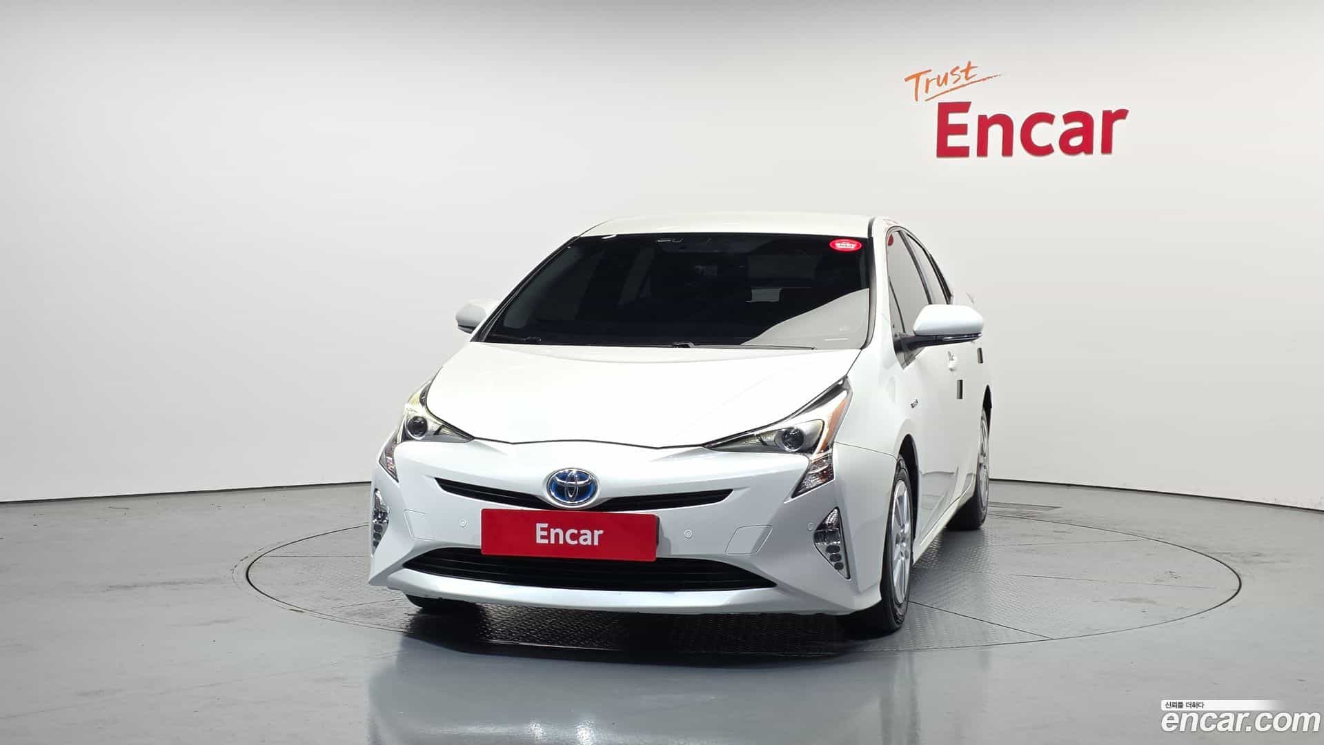 Prius Toyota 2018.11-OUTER-003