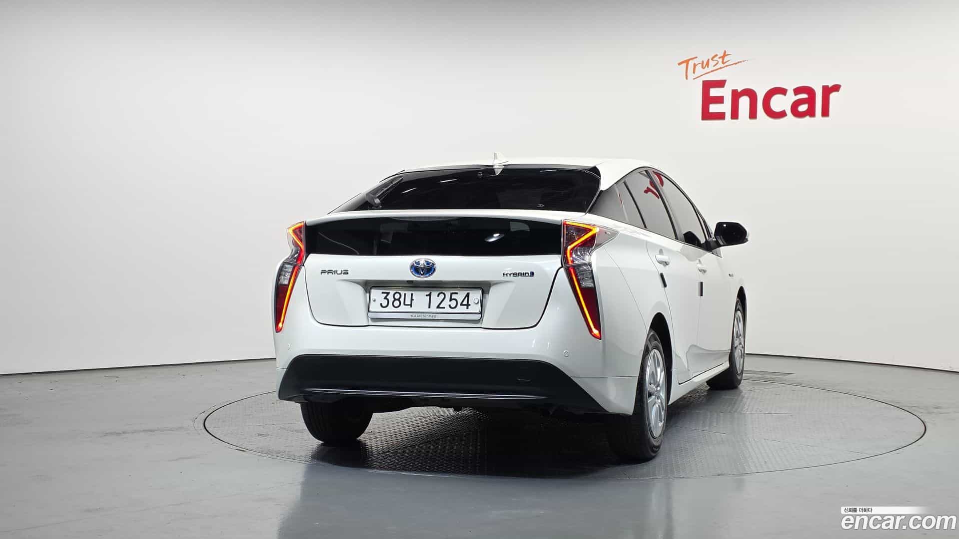 Prius Toyota 2018.11-OUTER-004