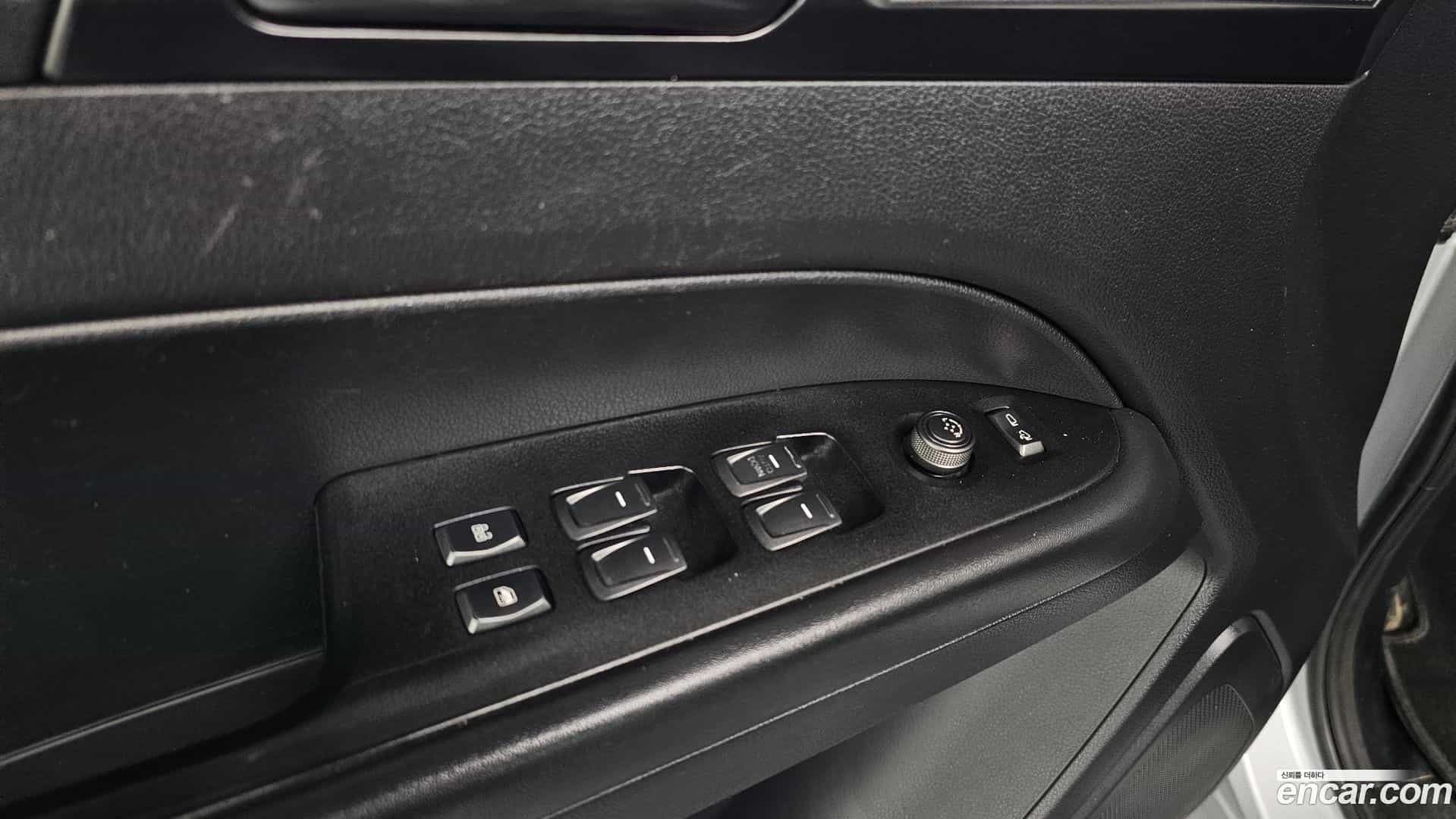 Rexton KG Mobility 2021.2-OPTION-021