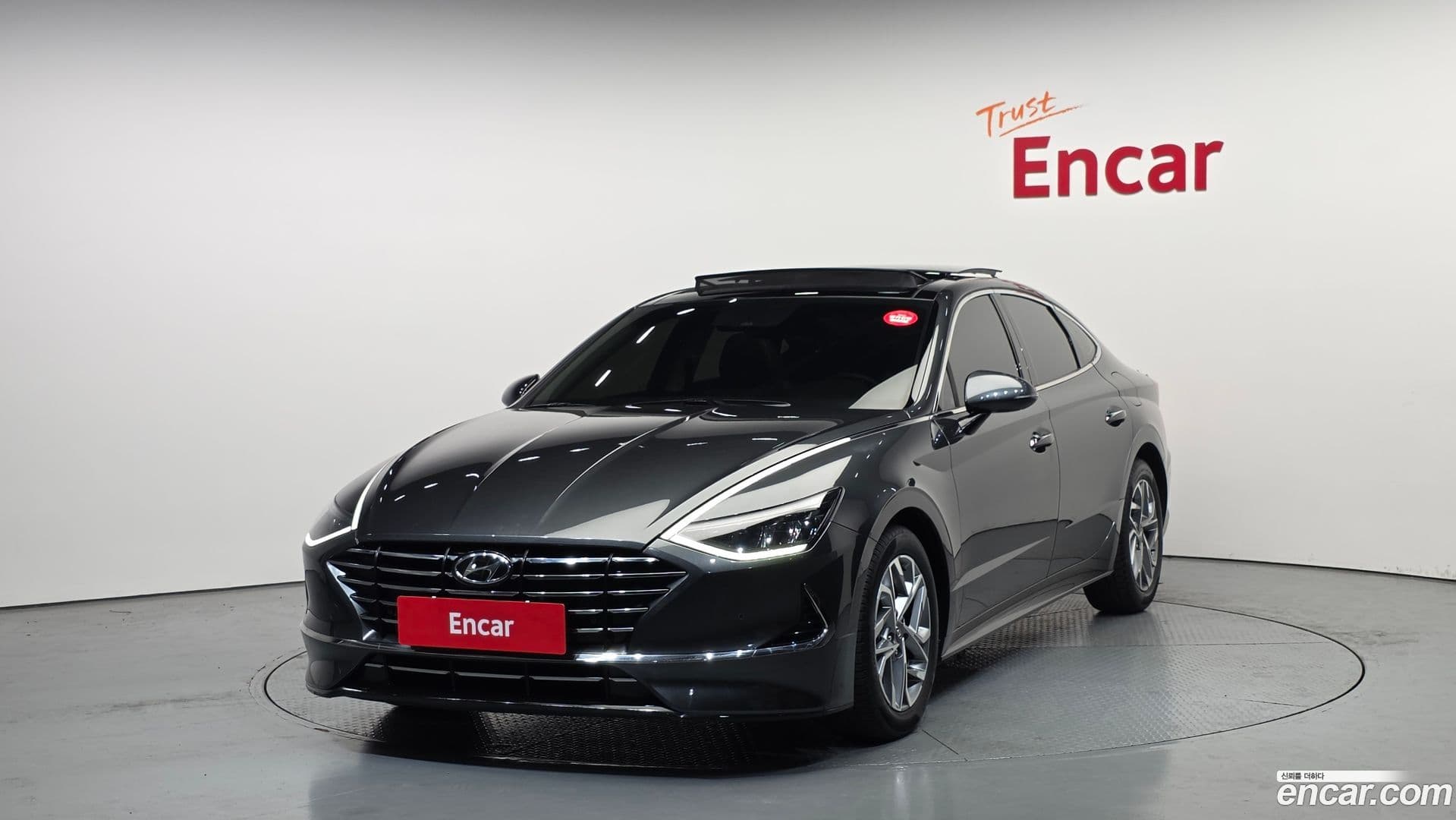 Main__Slider__Photo:Sonata Hyundai 2019.3-0