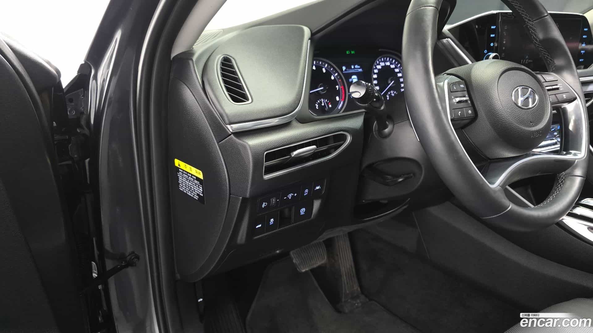 Sonata Hyundai 2019.3-OPTION-017