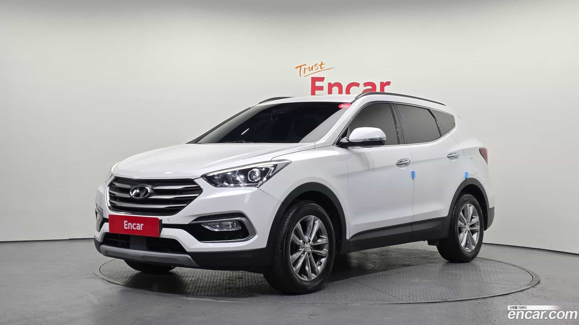 Santafe Hyundai 2017.3-OUTER-001
