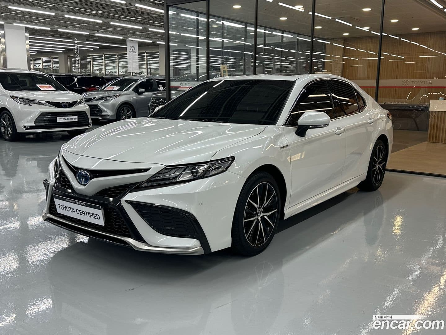 Main__Slider__Photo:Camry Toyota 2024.0-0
