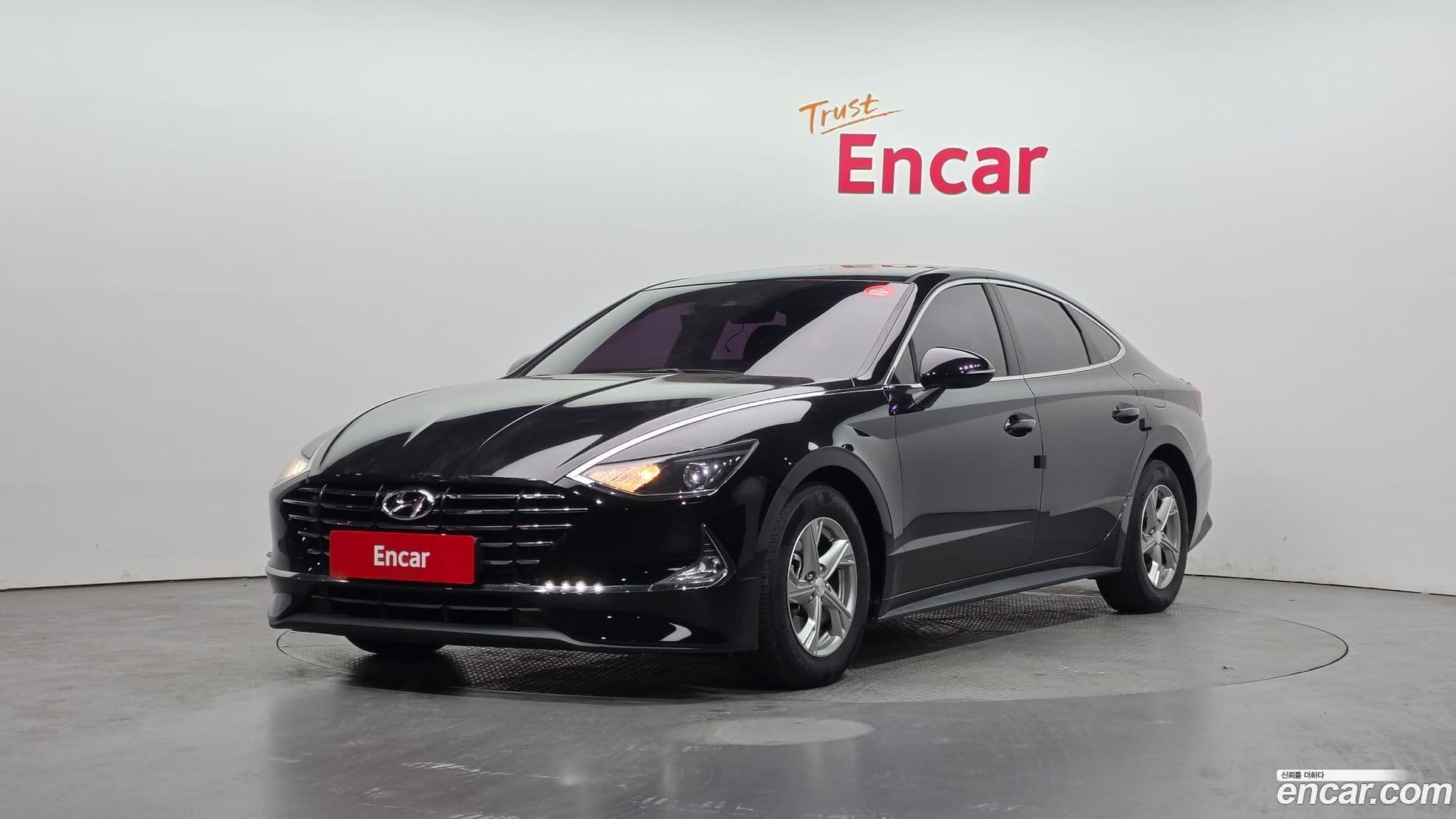 Main__Slider__Photo:Sonata Hyundai 2019.4-0
