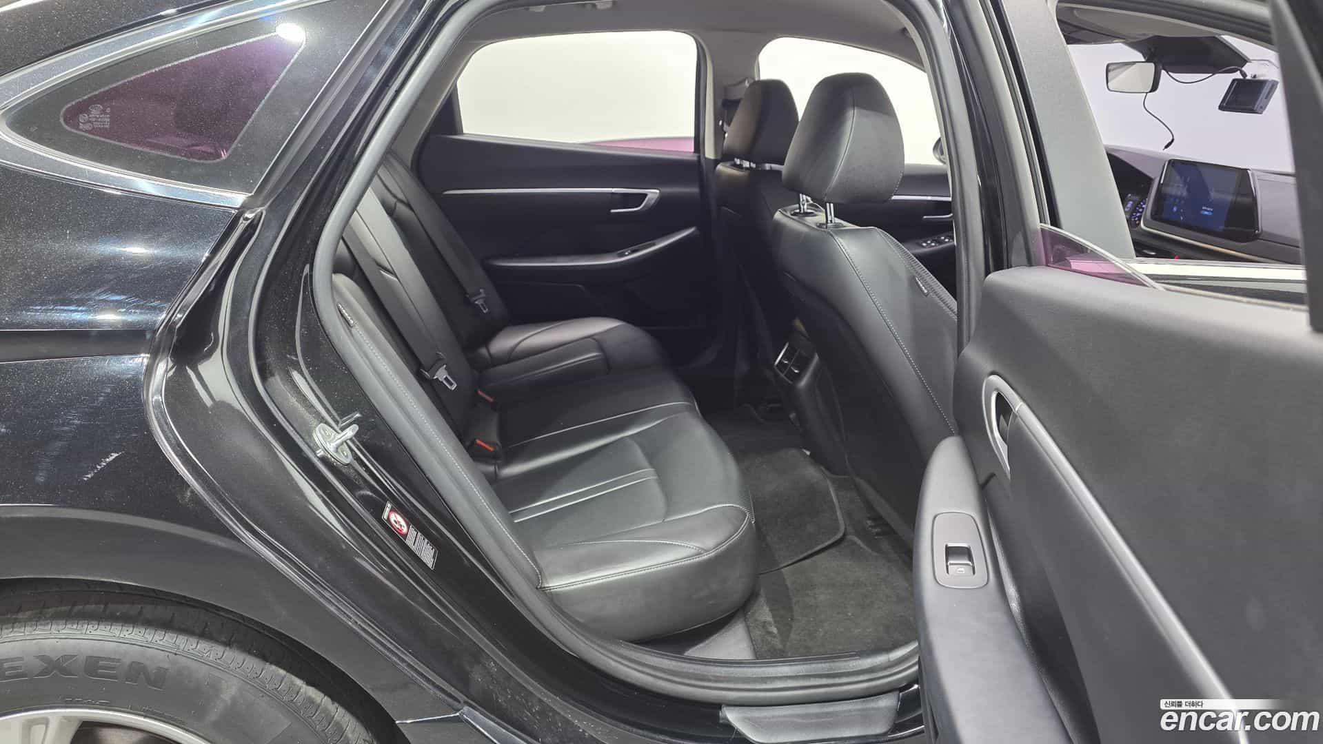Sonata Hyundai 2019.4-OPTION-016