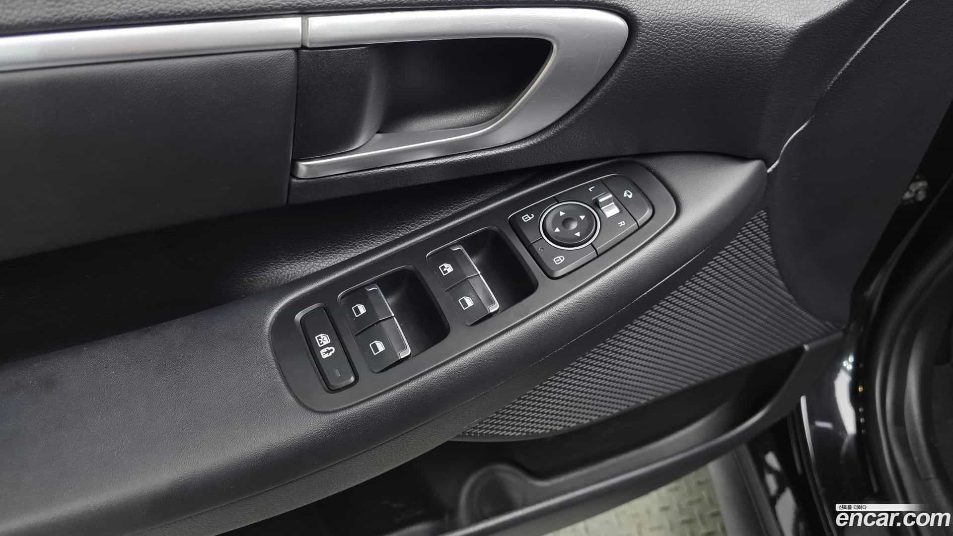 Sonata Hyundai 2019.4-OPTION-022