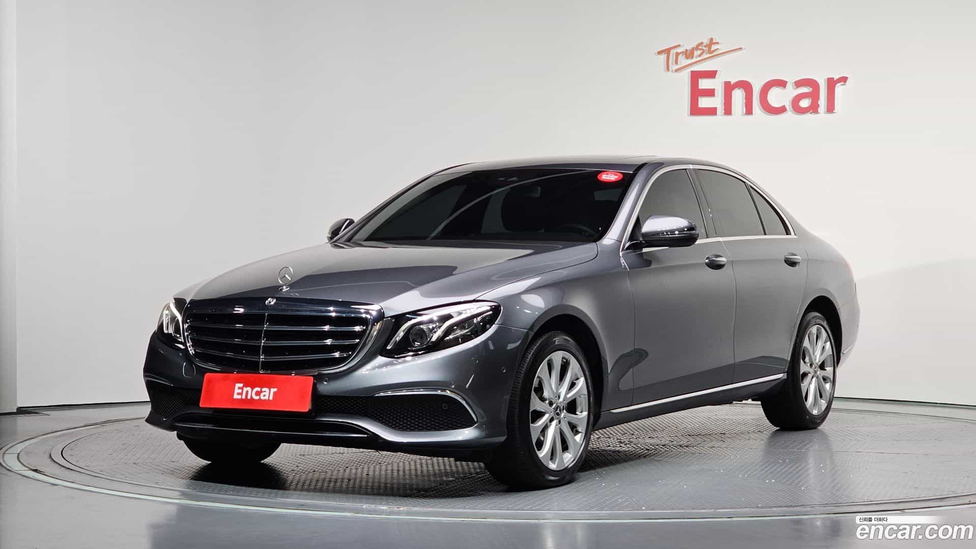 E-Class Mercedes-Benz 2019.7-OUTER-001