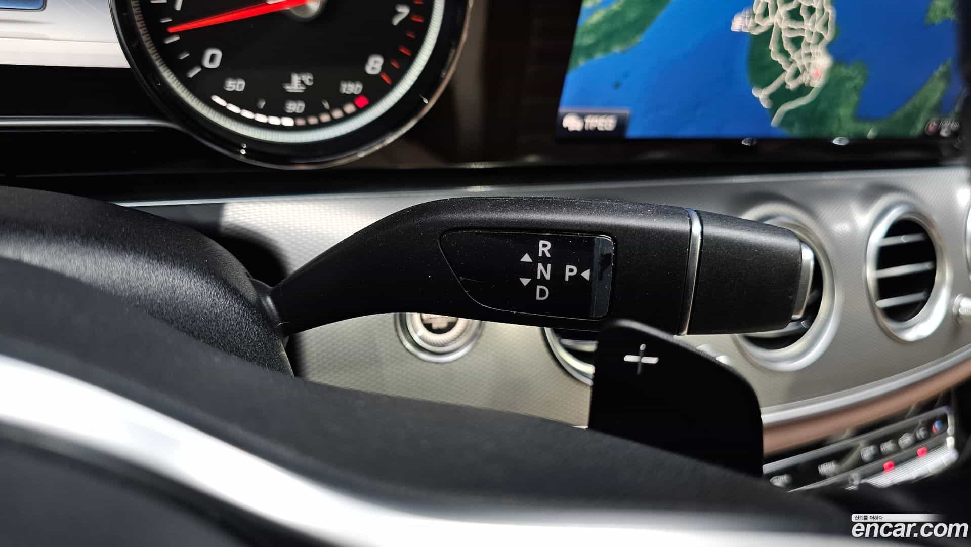 E-Class Mercedes-Benz 2018.9-INNER-009