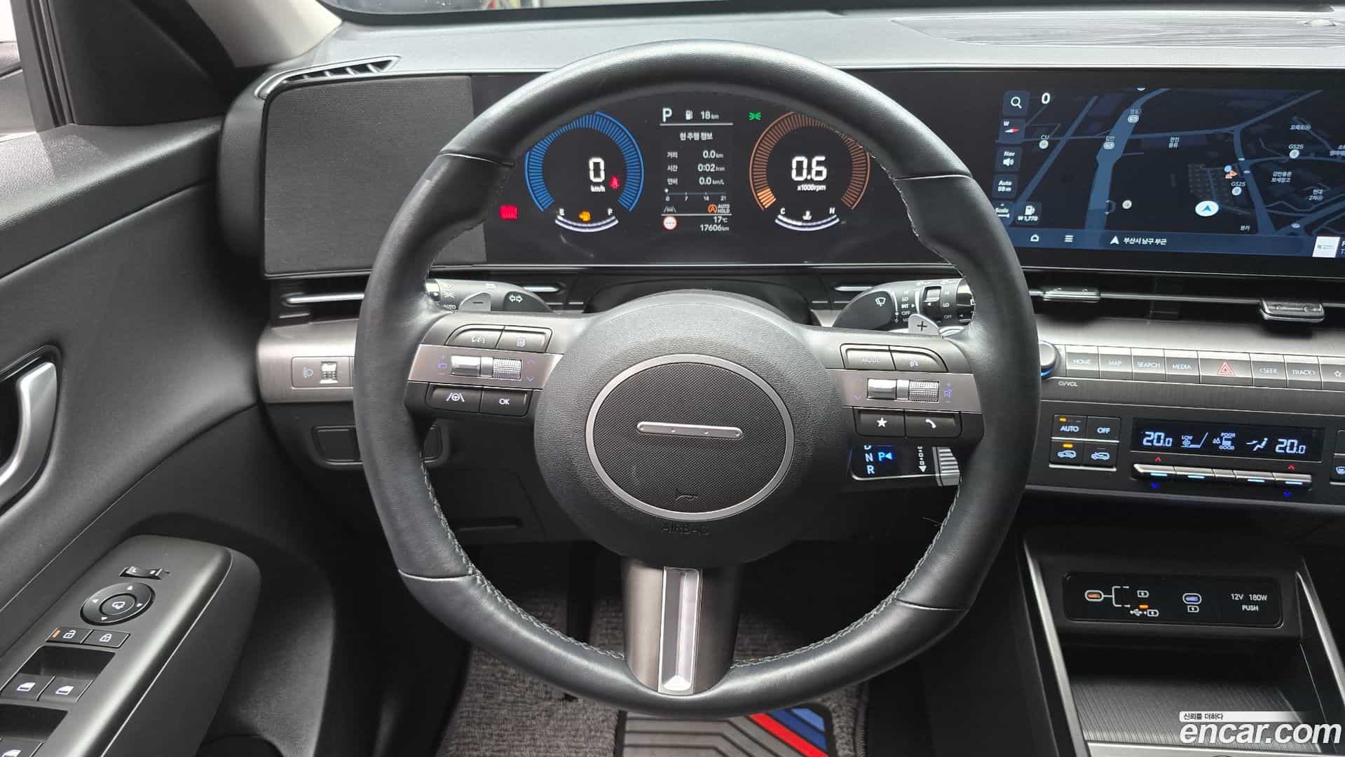 Kona Hyundai 2024.10-OPTION-018