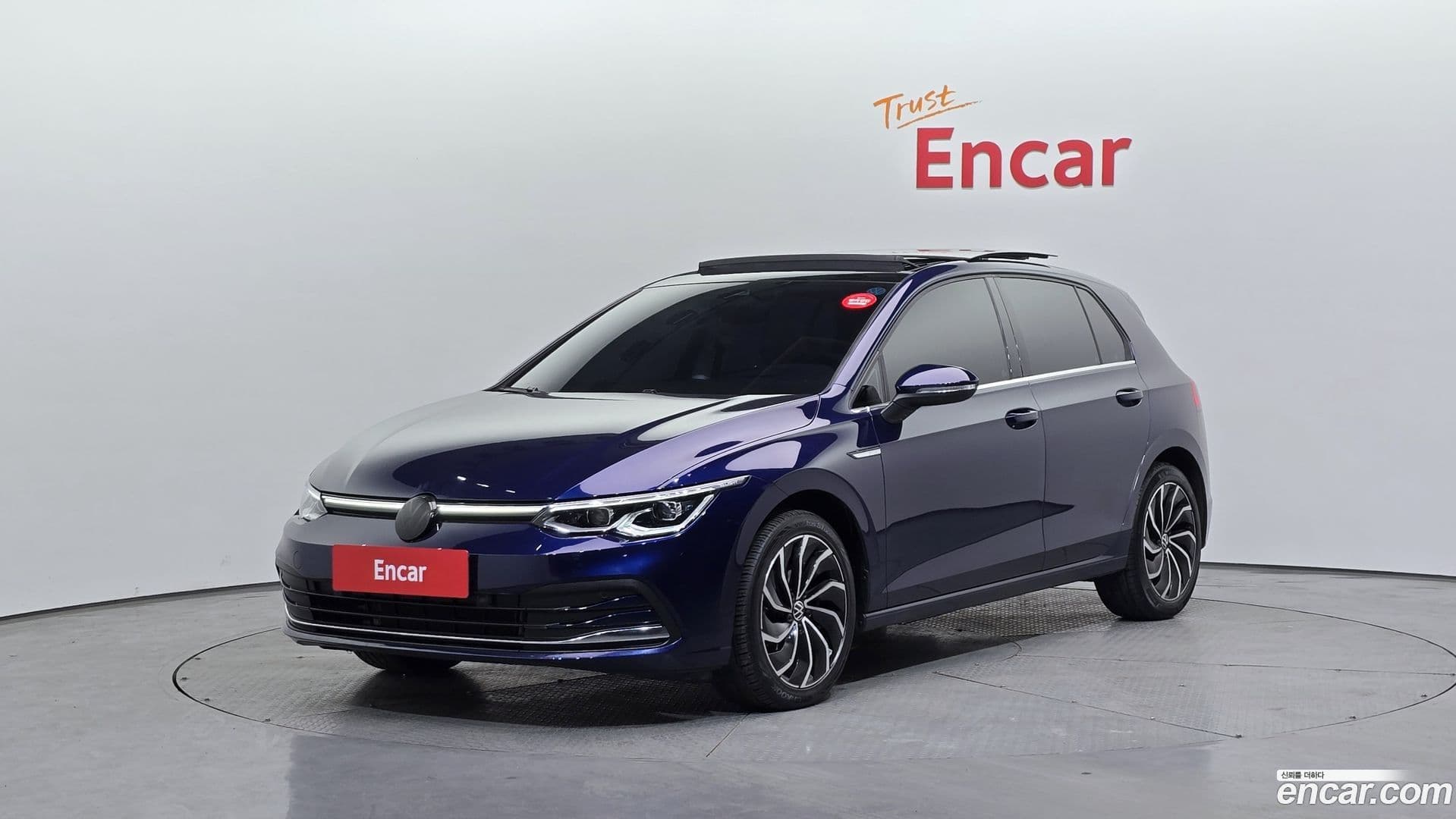 Main__Slider__Photo:Golf Volkswagen 2022.1-0