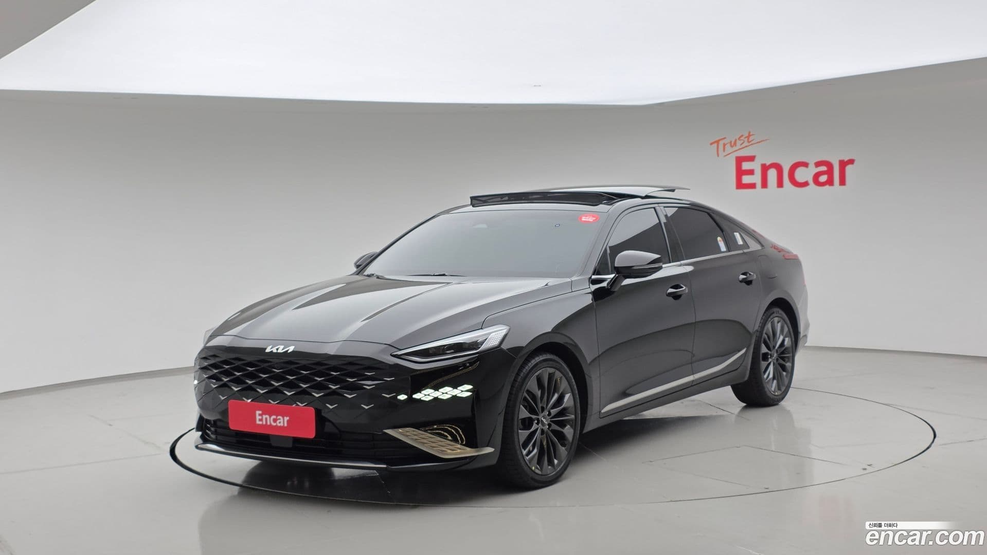 Main__Slider__Photo:K8 Kia 2024.2-0