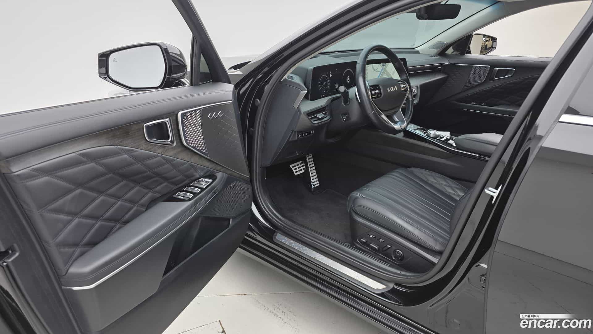 K8 Kia 2024.2-INNER-010
