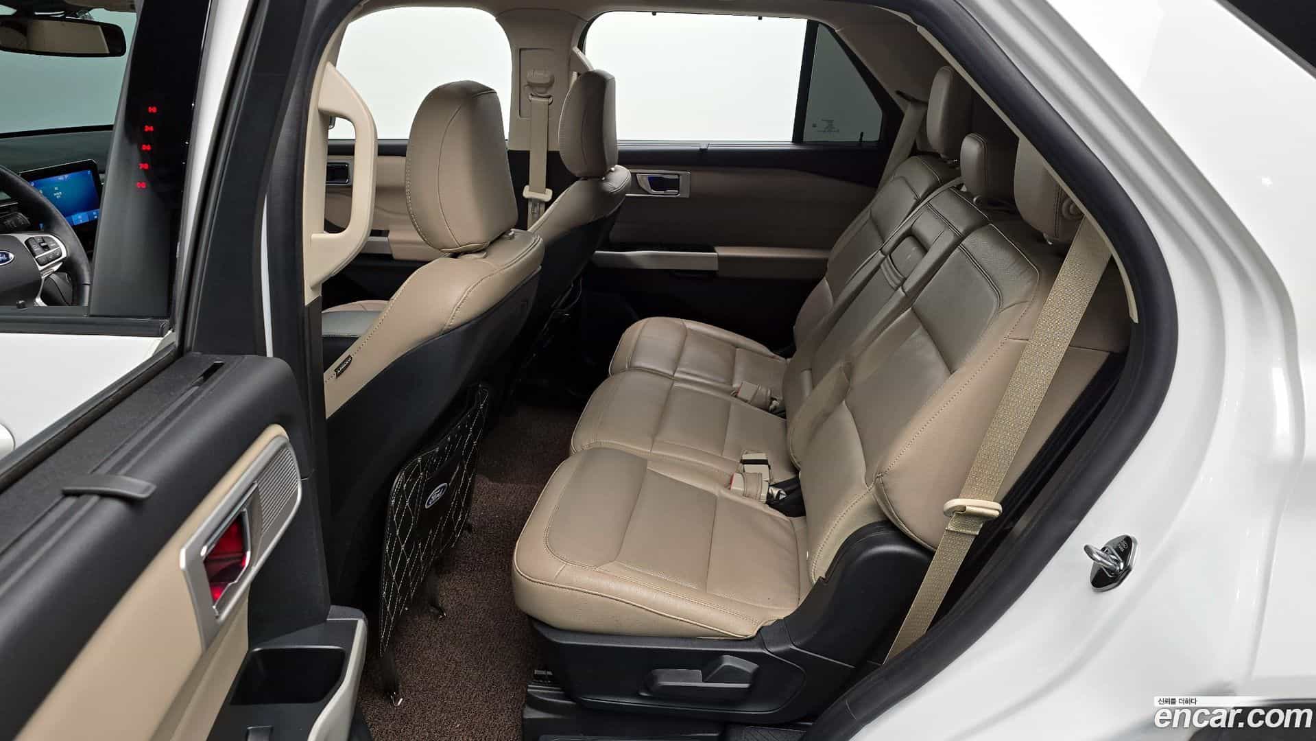 Explorer Ford 2020.10-OPTION-016