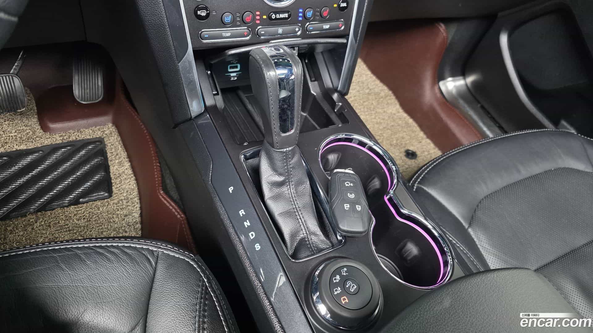 Explorer Ford 2016.4-INNER-009