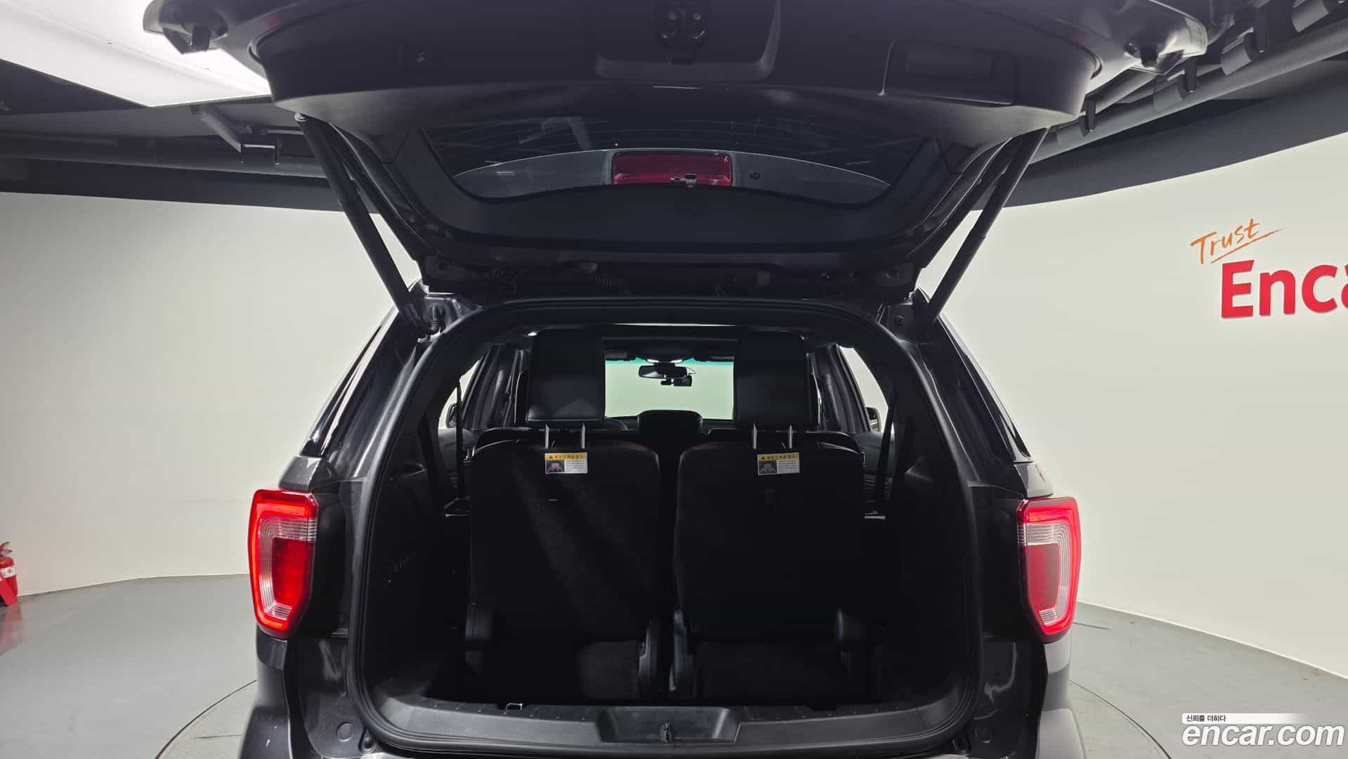 Explorer Ford 2016.4-OPTION-024