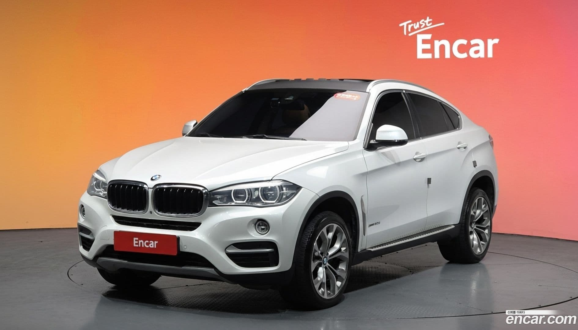 Main__Slider__Photo:X6 BMW 2018.5-0