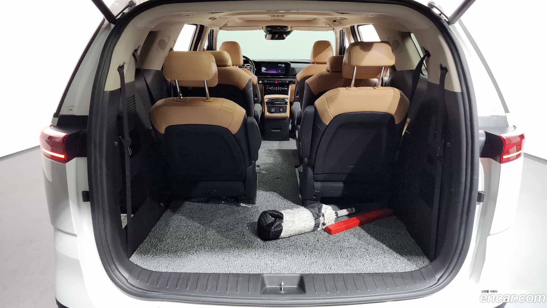 Canival Kia 2023.3-OPTION-024