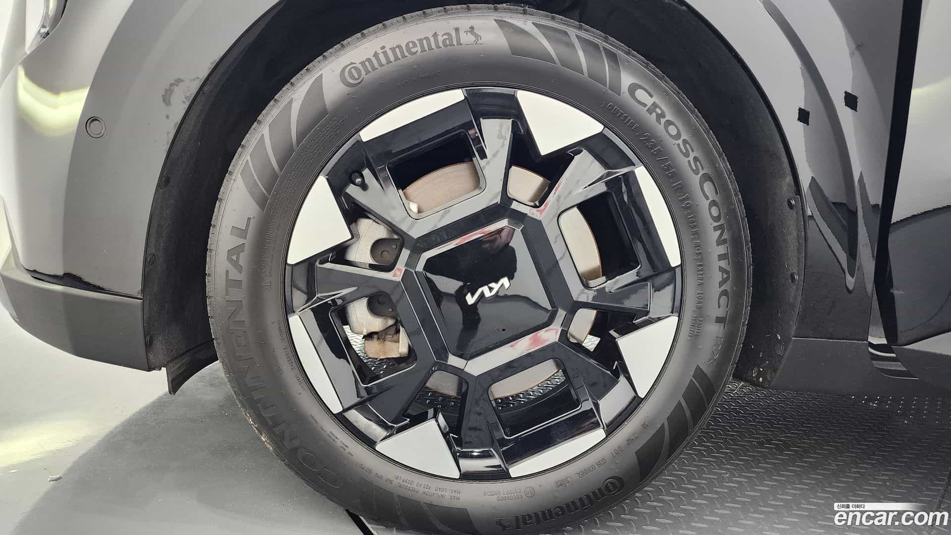 Canival Kia 2023.11-OUTER-005