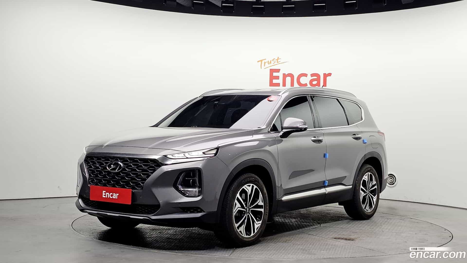 Santafe Hyundai 2018.8-OUTER-001