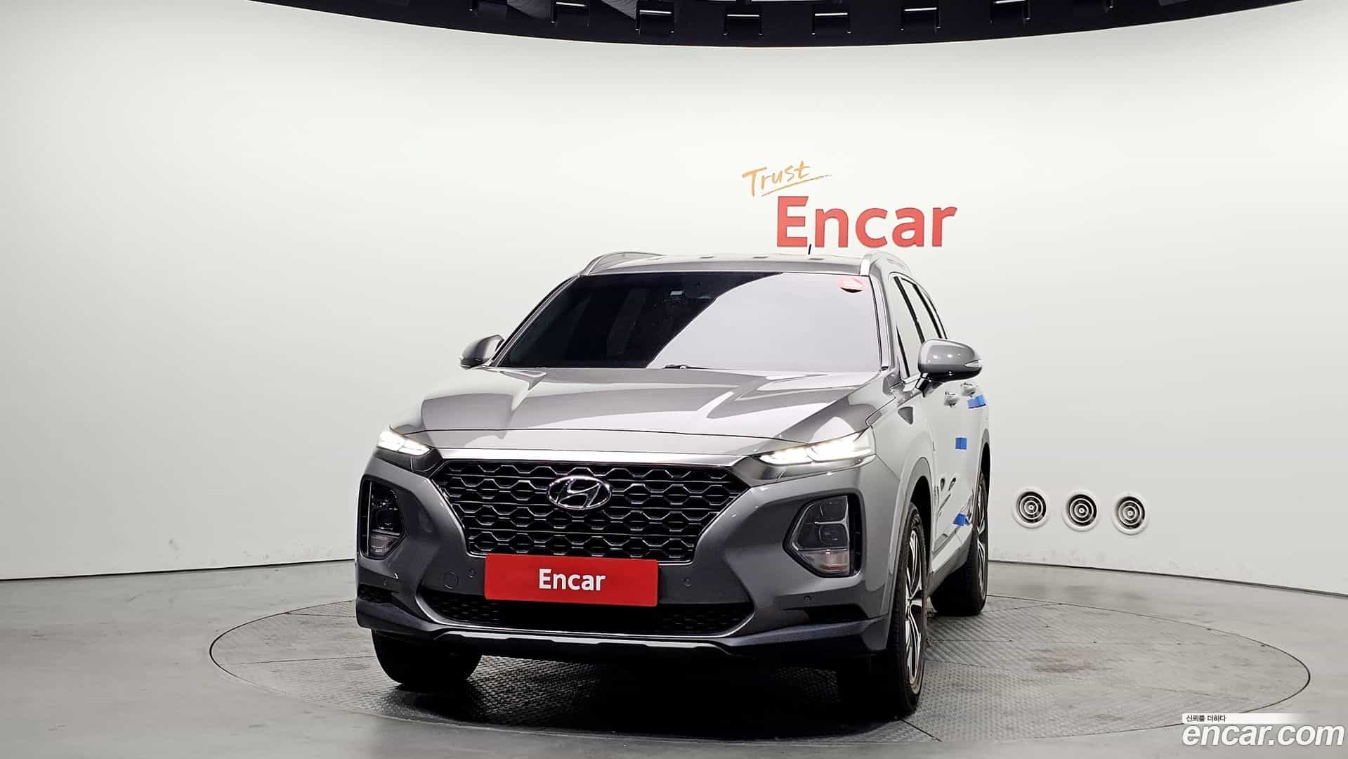 Santafe Hyundai 2018.8-OUTER-003
