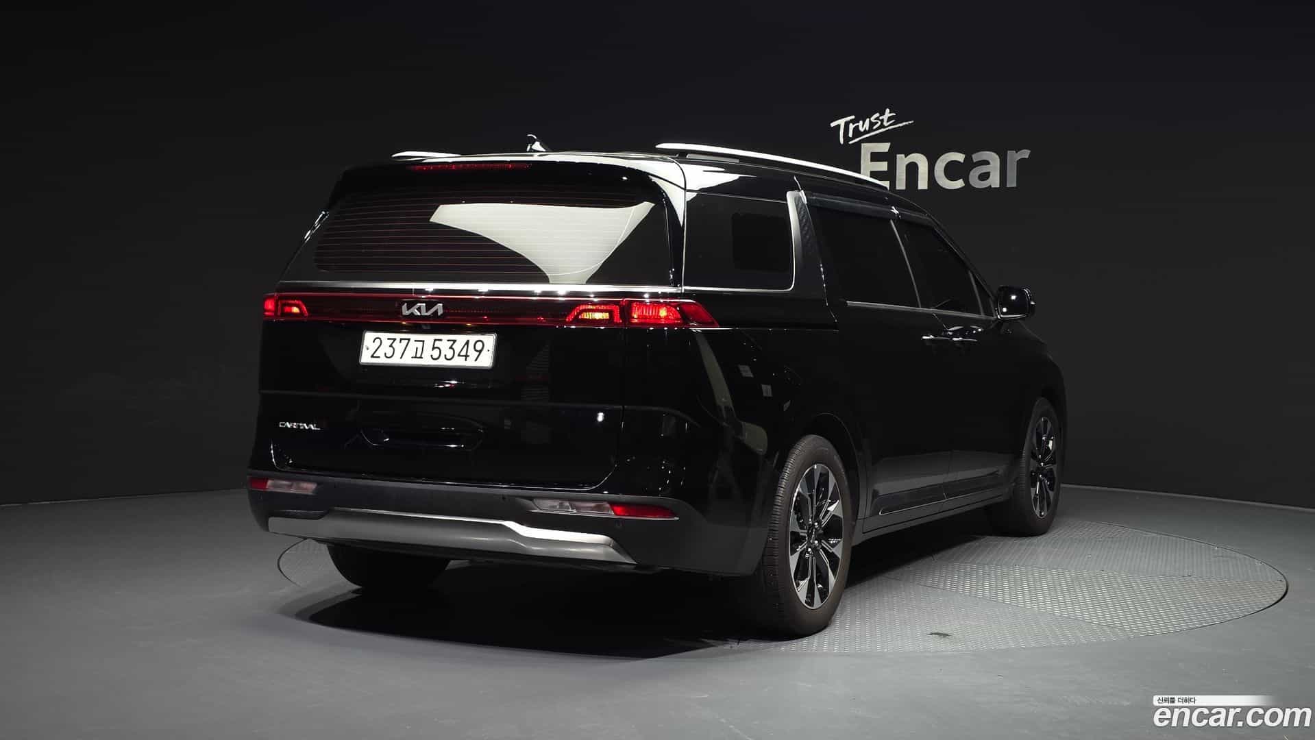 Canival Kia 2022.10-OUTER-002