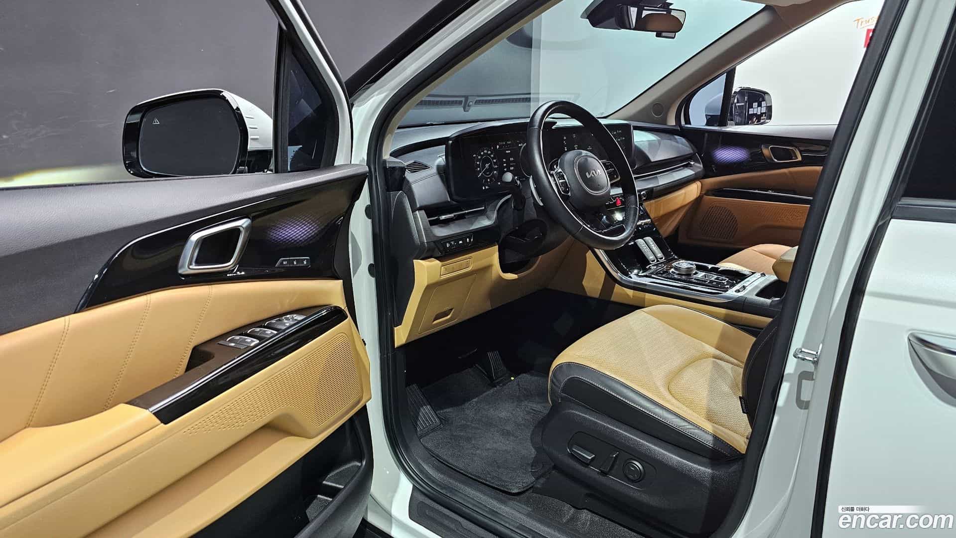 Canival Kia 2023.1-OPTION-015