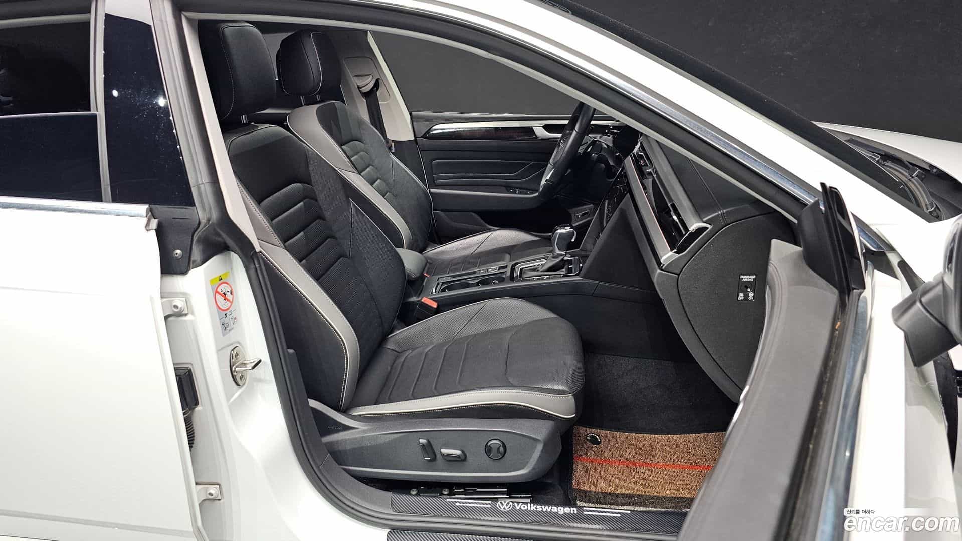 Arteon Volkswagen 2022.3-INNER-010