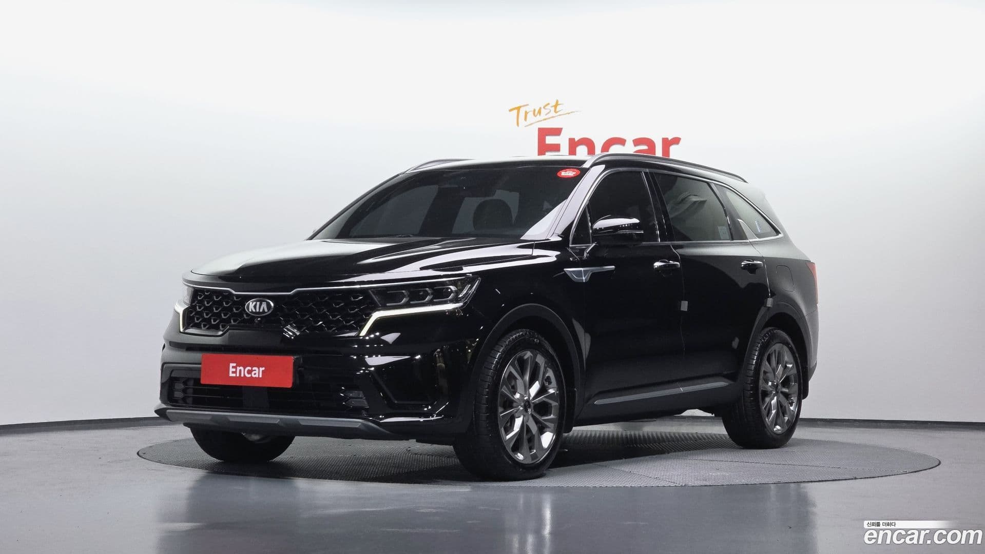 Main__Slider__Photo:Sorento Kia 2020.3-0