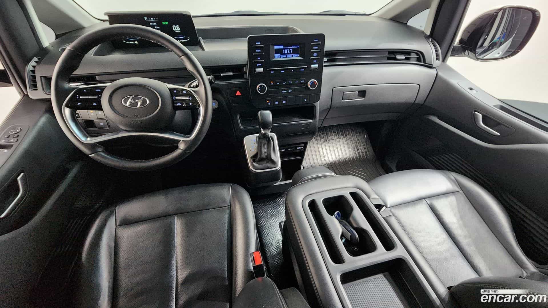Staria Hyundai 2022.5-INNER-007