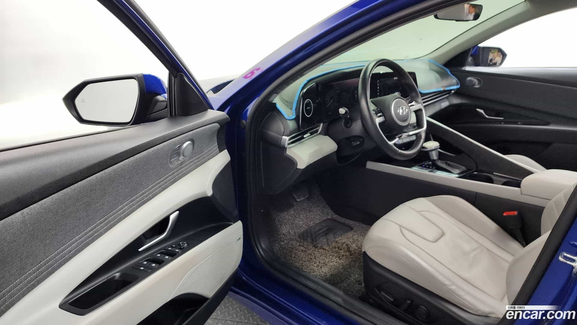 AVANTE Hyundai 2020.4-INNER-010