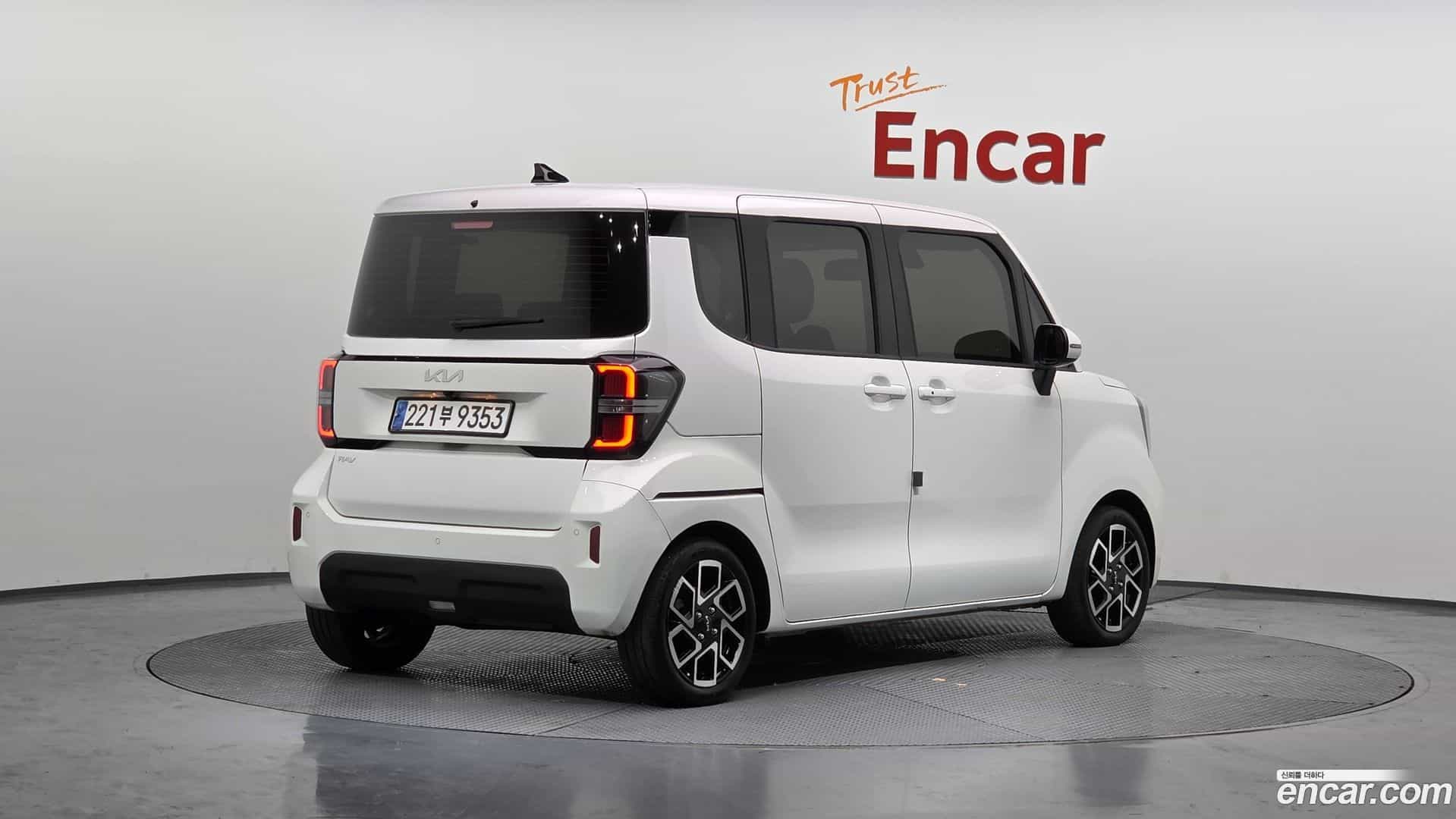 RAY Kia 2024.0-OUTER-002