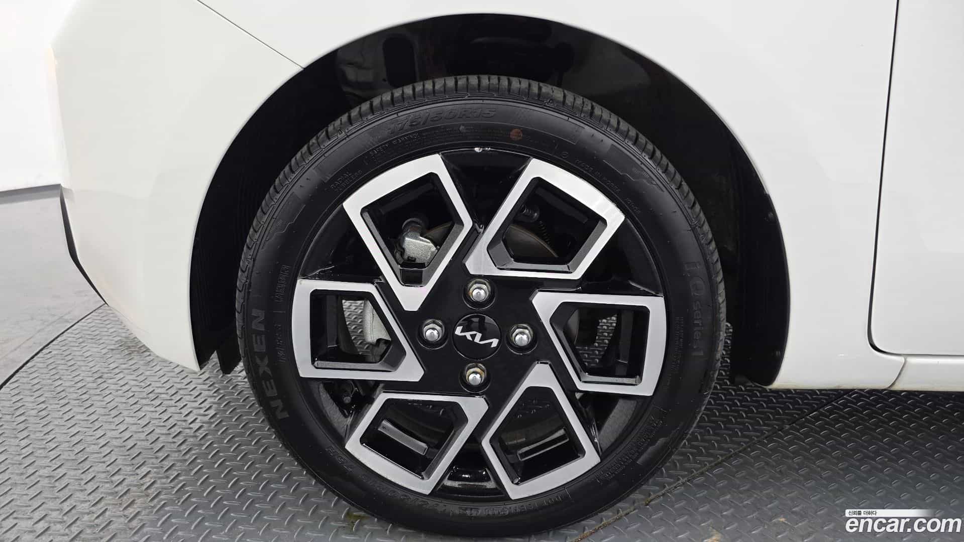 RAY Kia 2024.0-OUTER-005