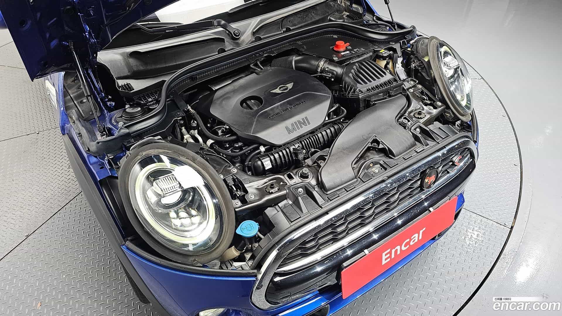 Cooper Convertible Mini 2019.1-OUTER-006