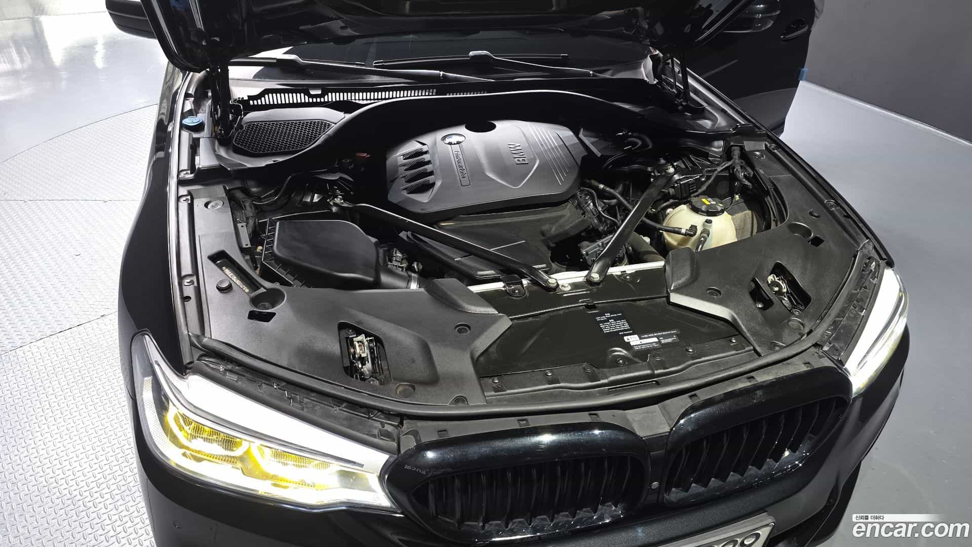 5-Series BMW 2017.8-OUTER-006