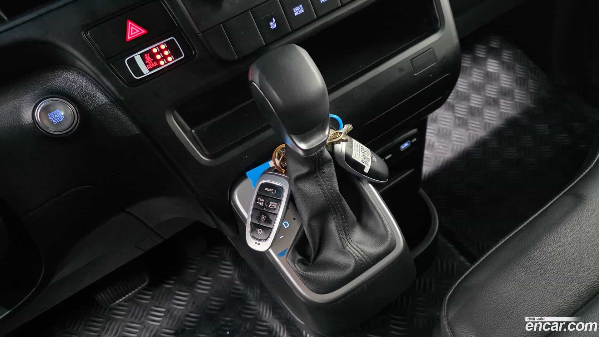 Staria Hyundai 2024.0-INNER-009