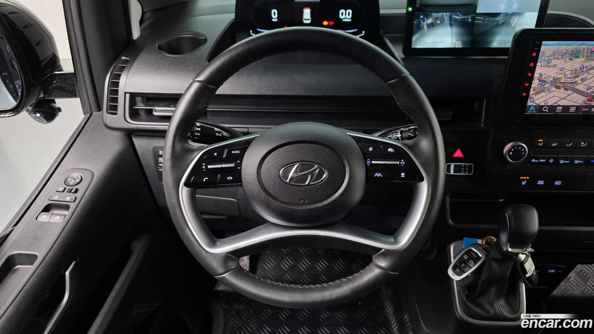 Staria Hyundai 2024.0-OPTION-017