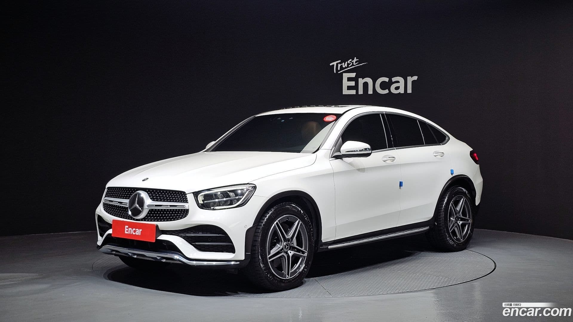 Main__Slider__Photo:GLC-Class Mercedes-Benz 2021.3-0