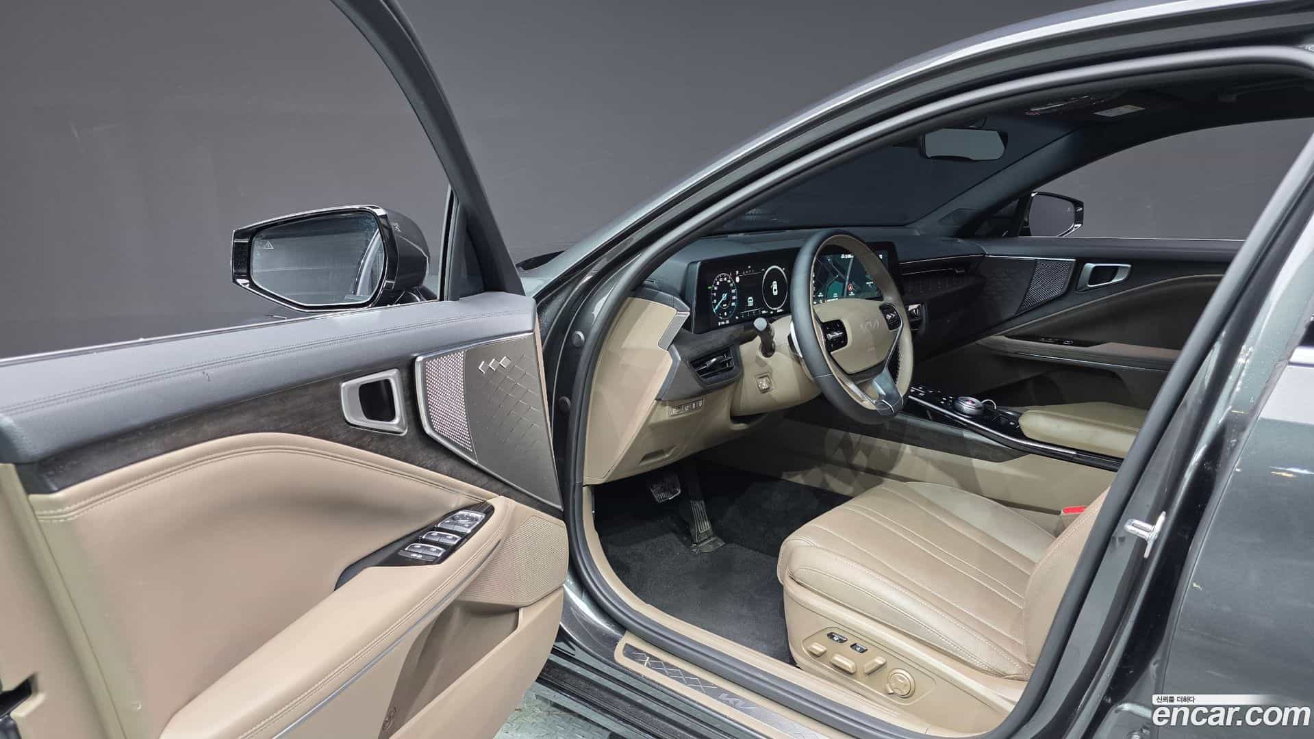 K8 Kia 2022.10-INNER-010