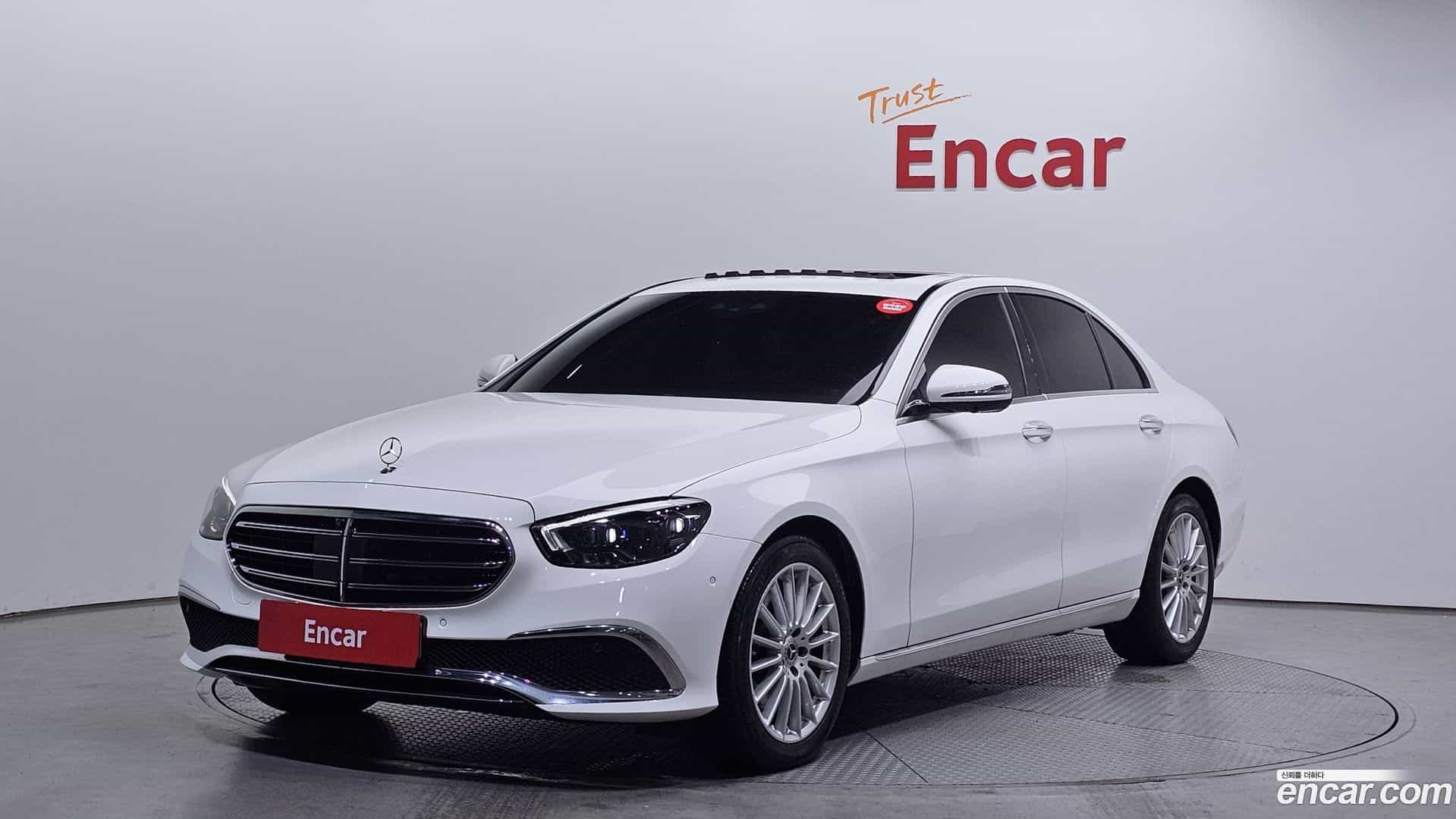 E-Class Mercedes-Benz 2022.2-OUTER-001