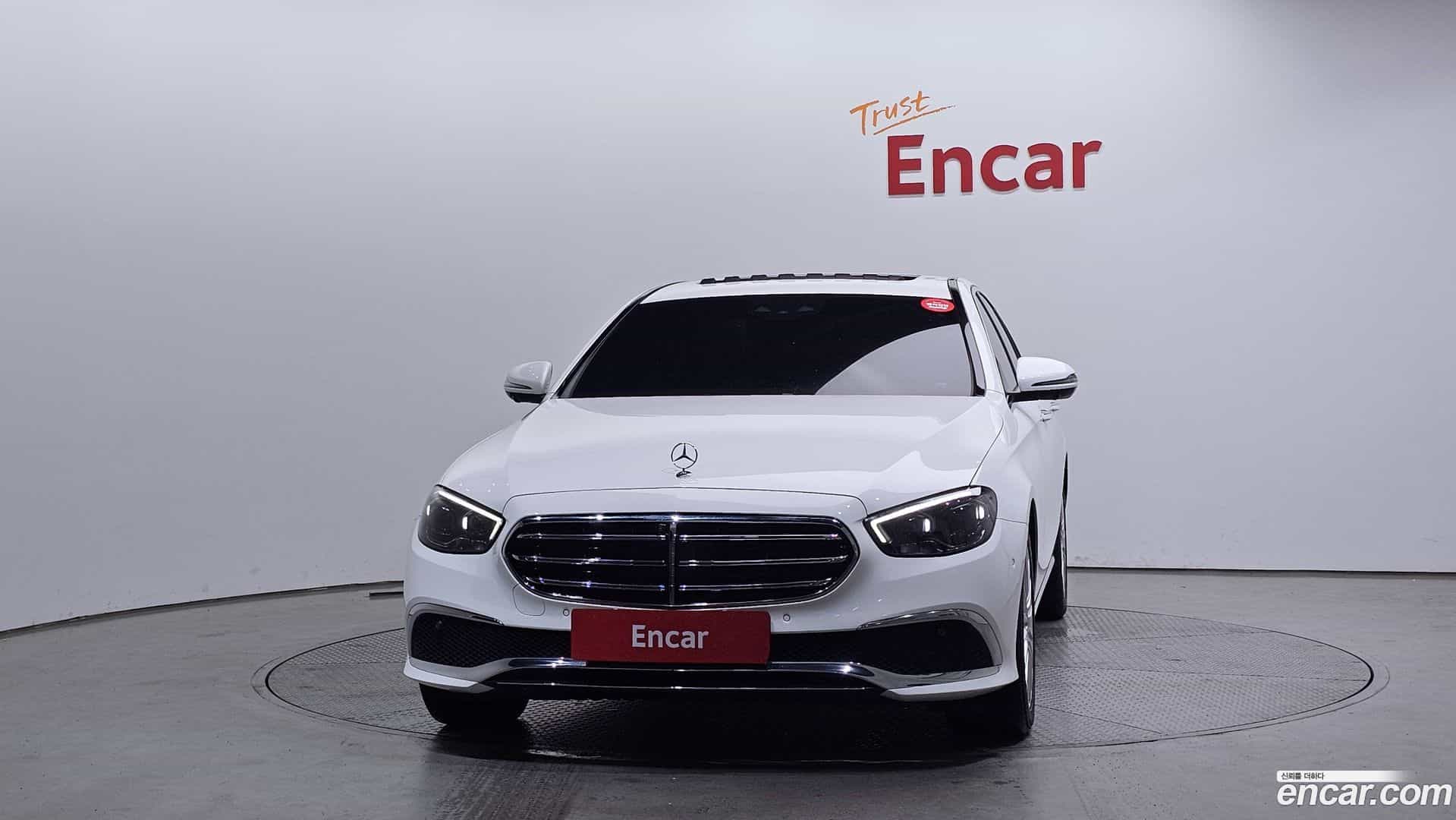 E-Class Mercedes-Benz 2022.2-OUTER-003