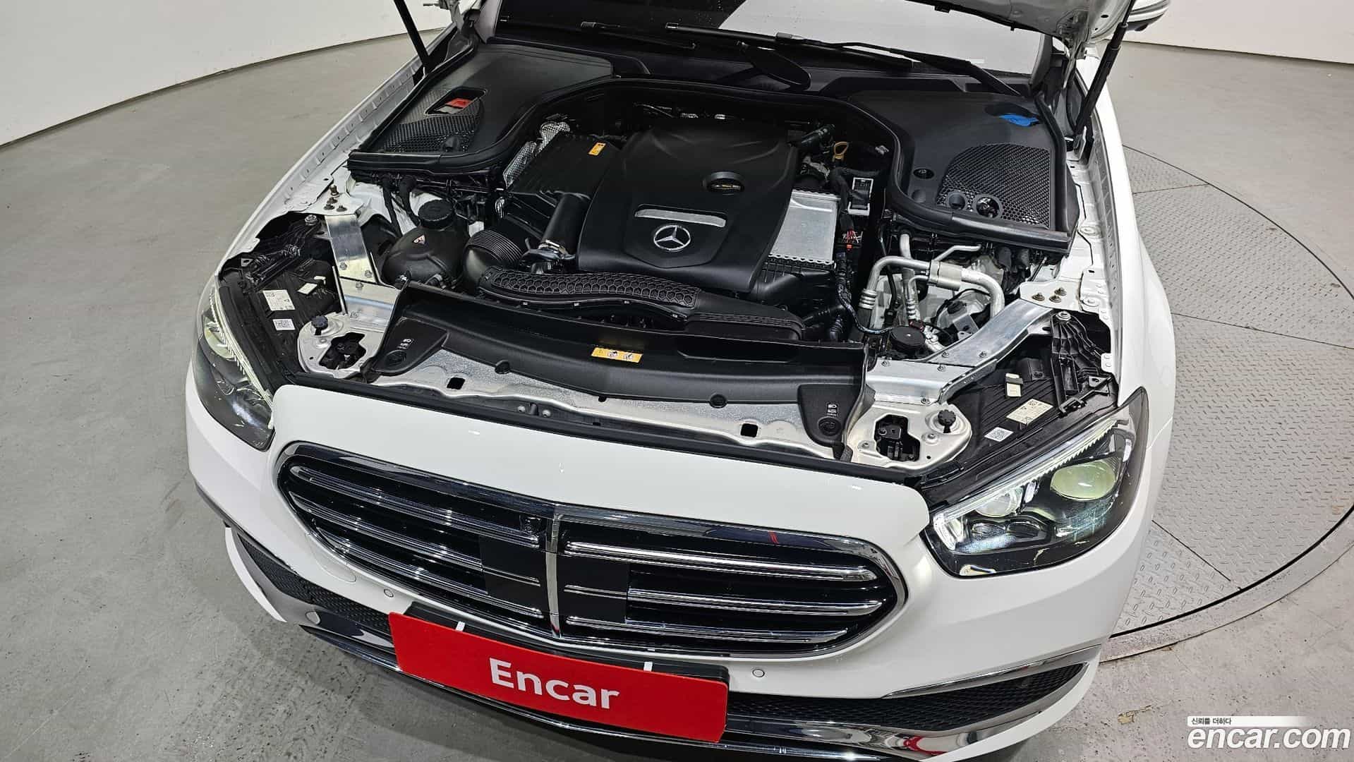 E-Class Mercedes-Benz 2022.2-OUTER-006